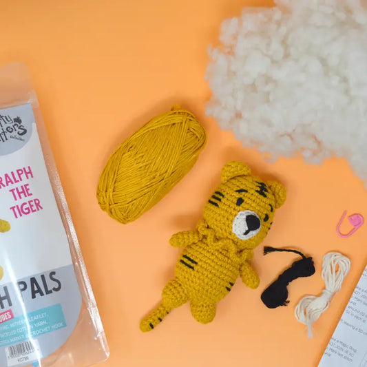 Ralph the tiger (Pouch pals)